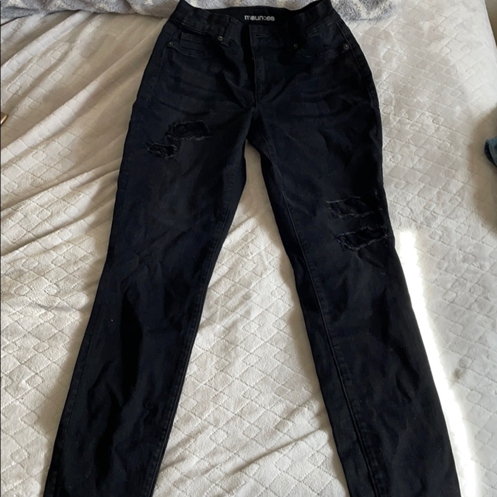 Women’s black skinny jeans